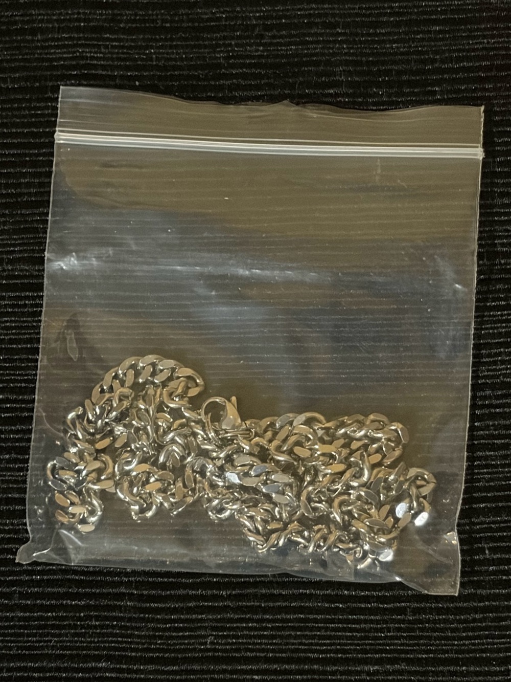 Cuban Link Chain - Picture 3 of 4